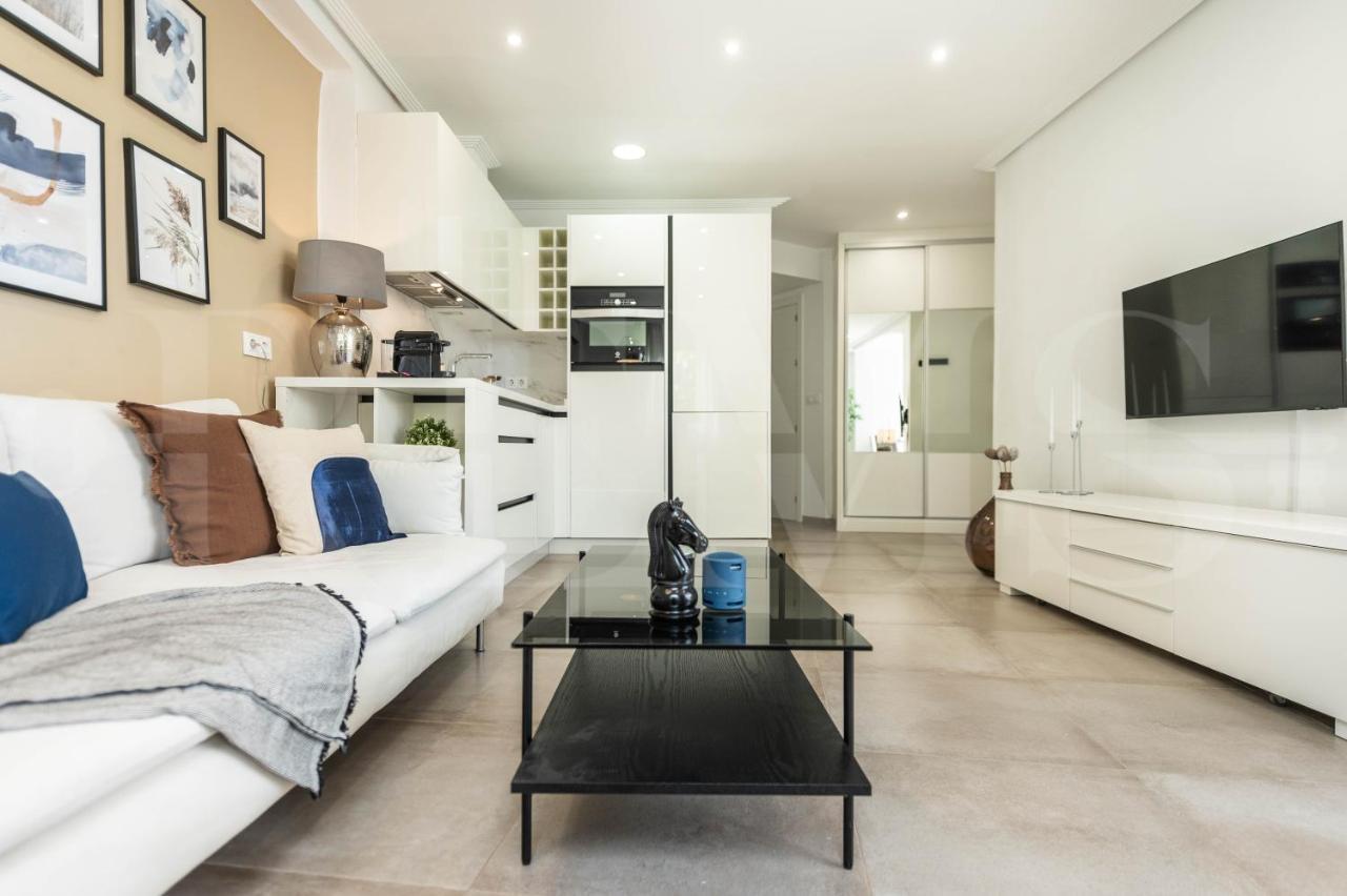 Serene & Spacious Apartment - Center By Rems Málaga Kültér fotó